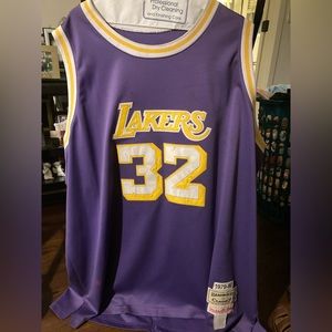 Magic Johnson jersey. Worn, but still in good use. ❤️